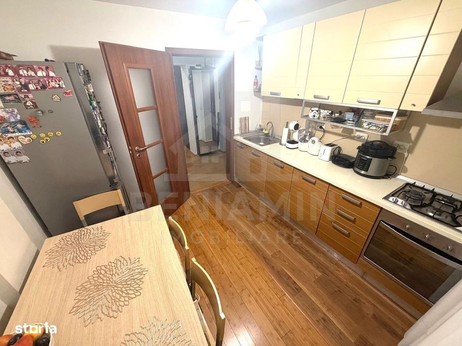 Apartament 3 camere decomandat parter Brazda lui Novac Simplon 67mp