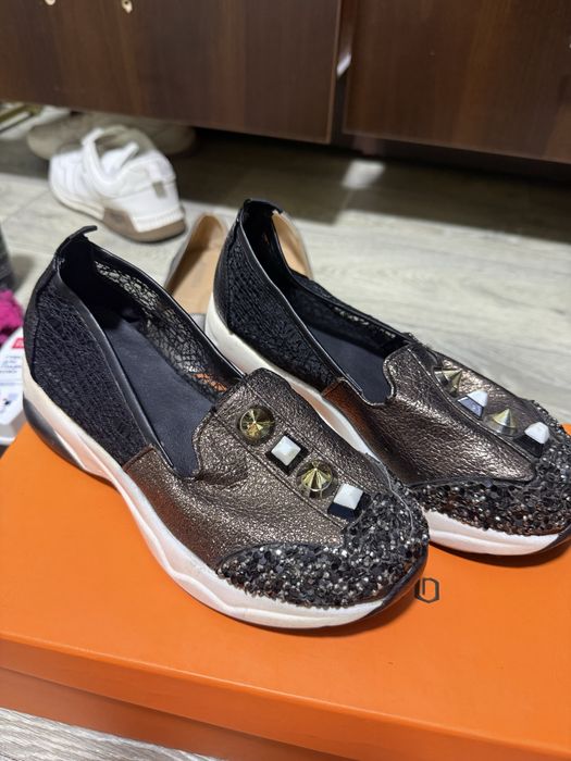 3 обувь по одной цене