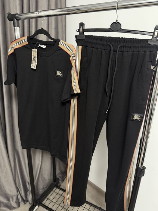 Compleu BURBERRY super calitate