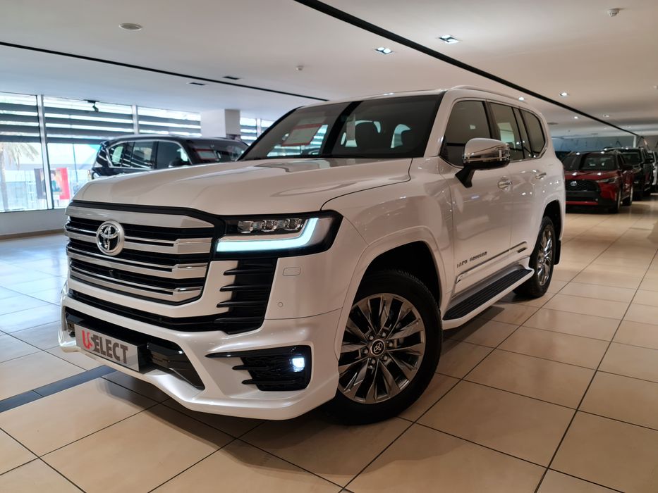 Toyota Land Cruiser 300 Fara orginal Lh