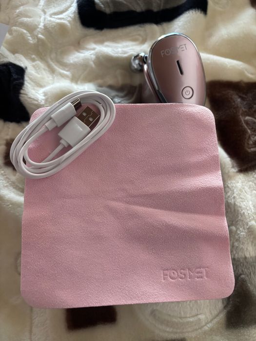 aparat de masaj facial