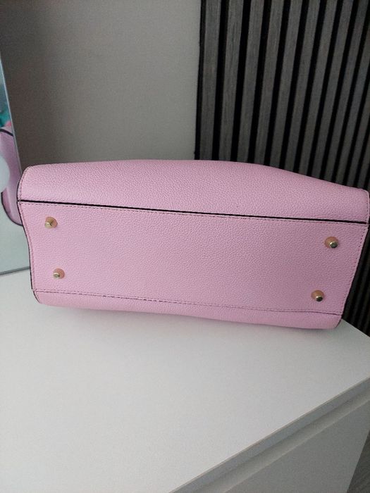 Страхотна чанта  Furla