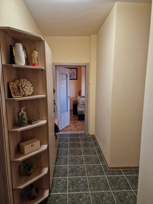 Продава се Тристаен апартамент в Силистра, Запад - 97 кв.м за 1135 €/кв.м - Снимка #3