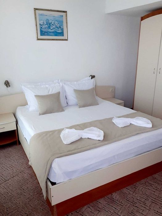 Дава се под наем Хотел в Китен - 1100 кв.м за 26000 € - Снимка #8