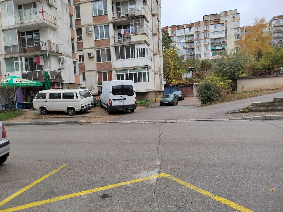 Продава се Гараж / Паркомясто в Велико Търново, Колю Фичето - 19 кв.м за 1074 €/кв.м - Снимка #3