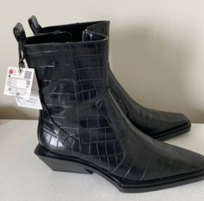 Cizme Zara USA,model croco ,piele croco ,masura 38
