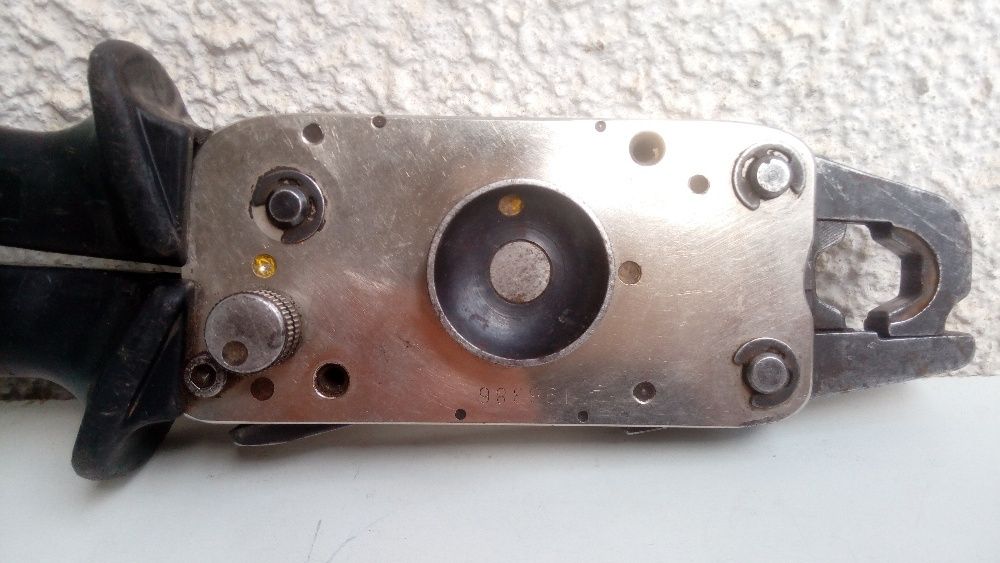 Инструменти за кримпване Weidmuller MTR-35 и Cembre HT 131-UC и HT 51