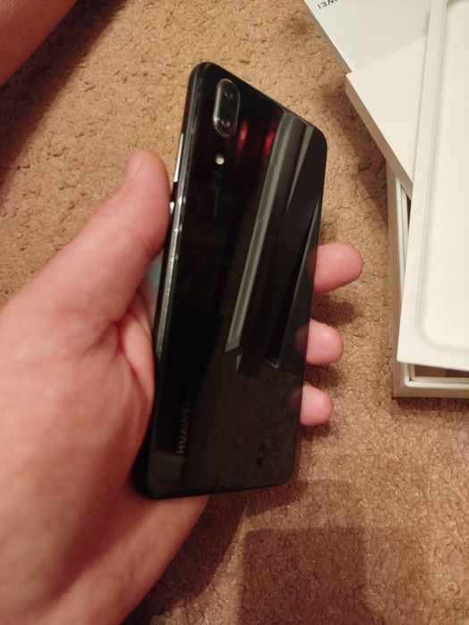Huawei P 20 black