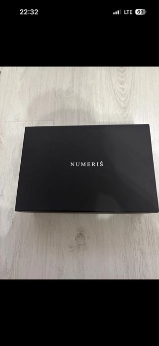 Numeriś Pigment Adidași