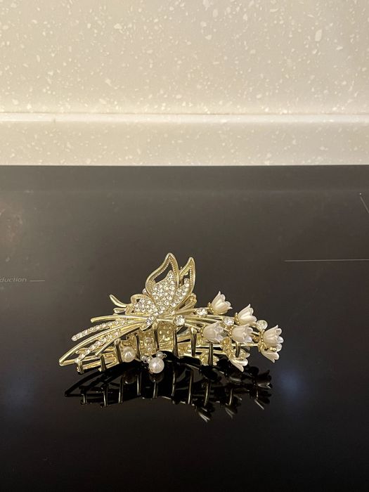 Крабик для волос