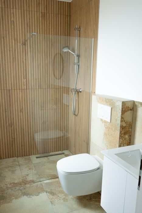 Apartament 2 camere de inchiriat, Dumbravita, cladire birouri