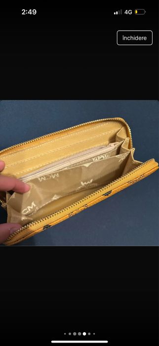 Portofel din piele MCM