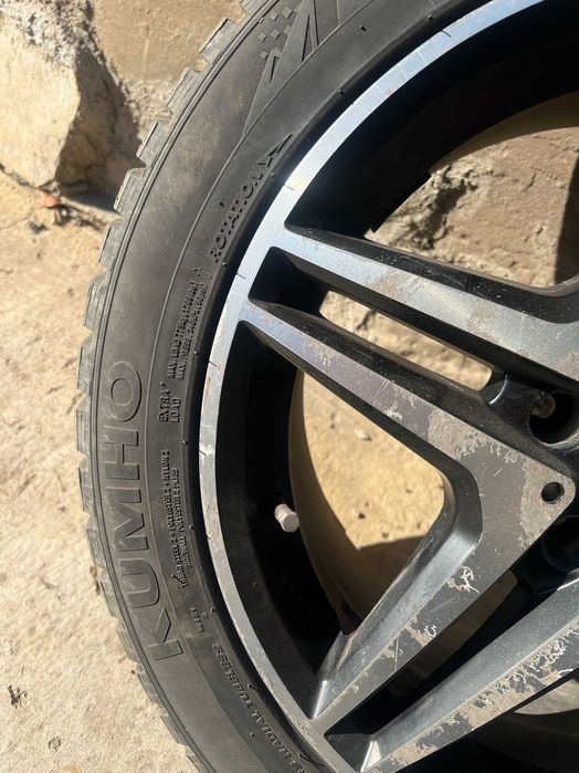 Продам шины с дисками R 17 от Mersedes