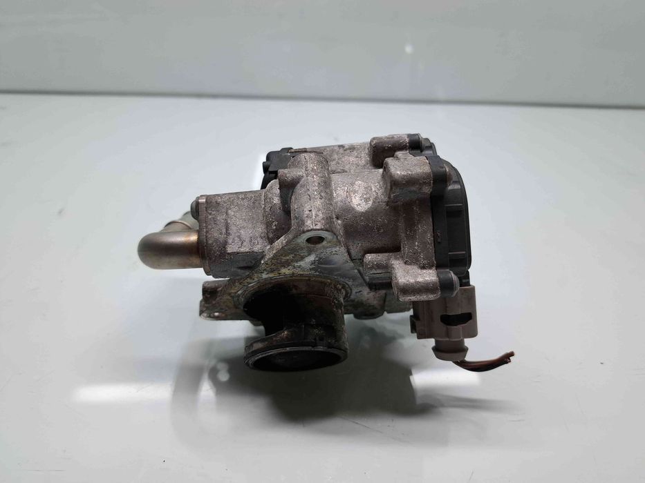 Supapa EGR Volkswagen Passat B8 Variant (3G5) [Fabr 2015-prezent] 04L1