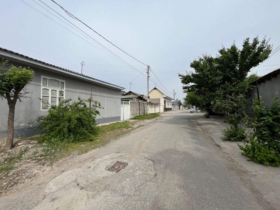 Андижан, Зеленый мост, Ховли сотилади