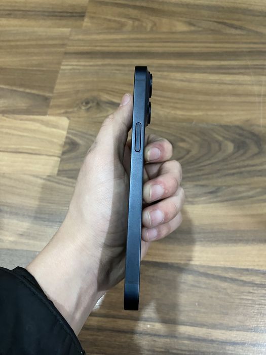 продаю  Айфон 14 в идеальном состоянии