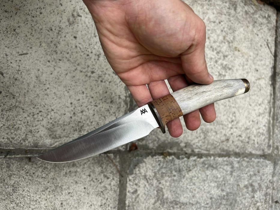 Ръчно изработен нож