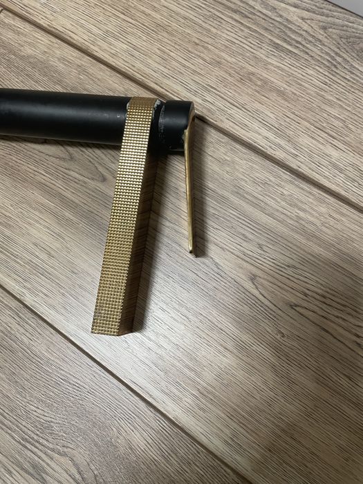 Смеситель для раковины