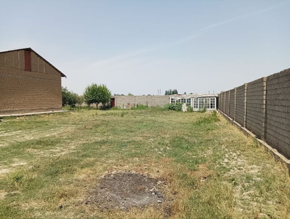 Ер сотилади арча кучада 8 сотих