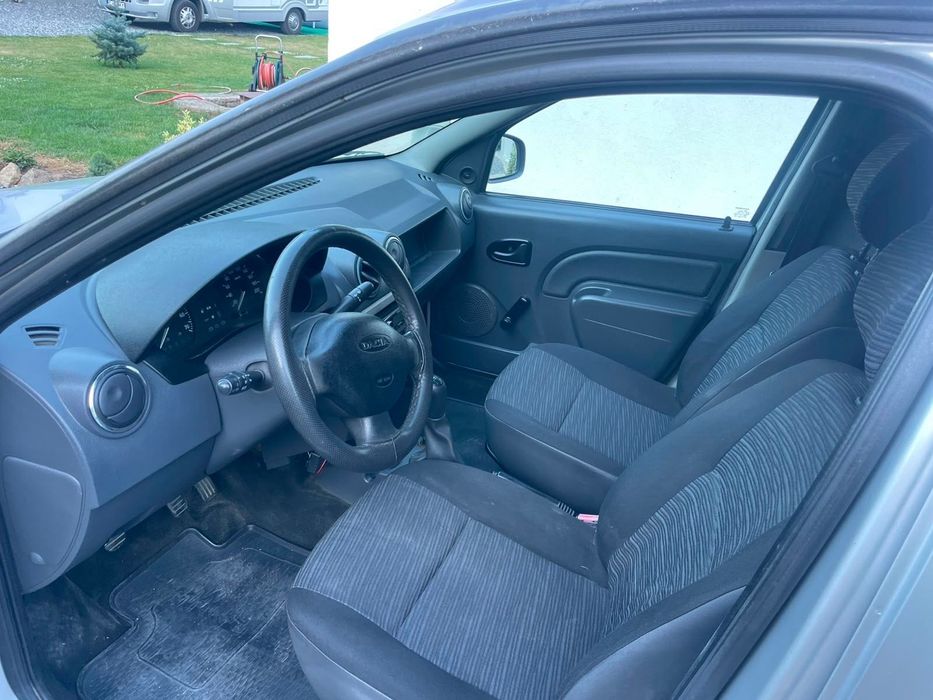 vând Dacia Logan Van 1,5 dci euro 5