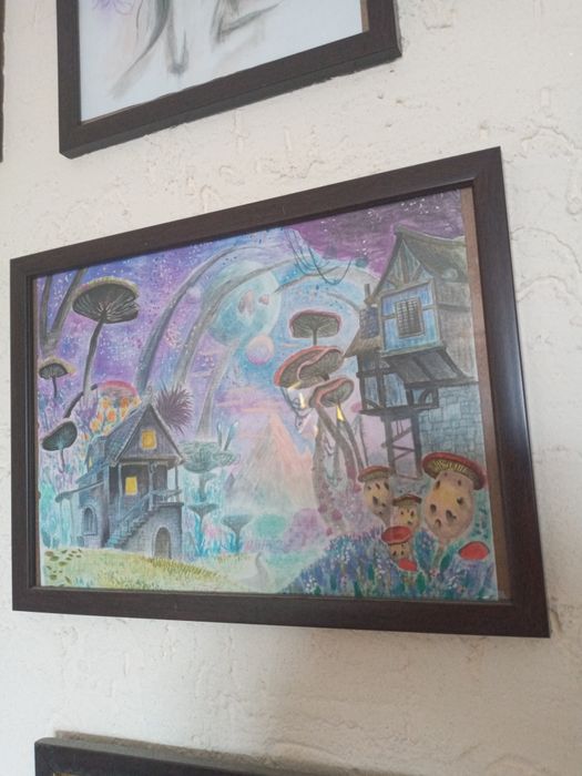 Продаются картины +подарок