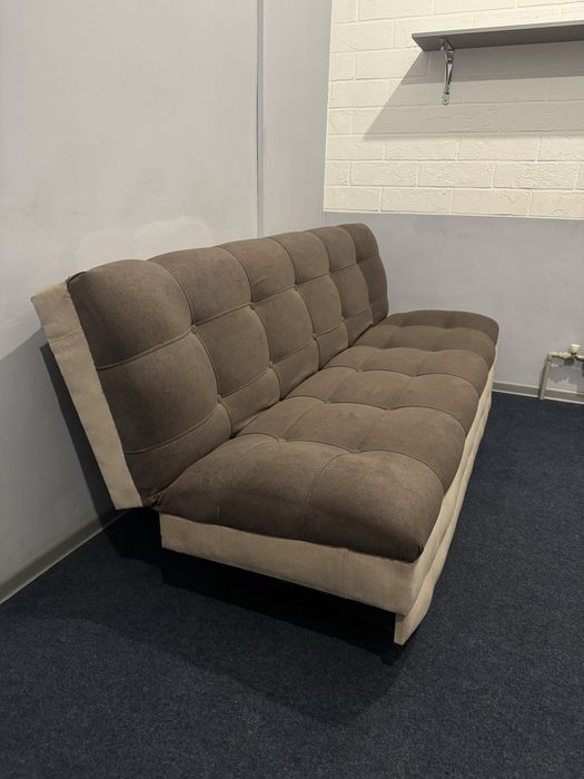 Раскладной диван 185см