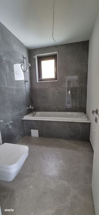 Vand apartament in vila, nou, Pitesti, Trivale. Fagetului, cu parcare
