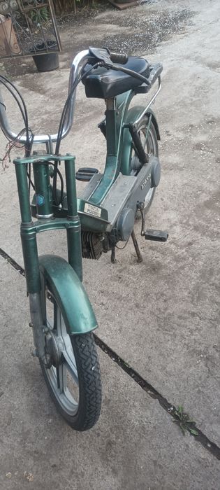Vând piaggio bravo