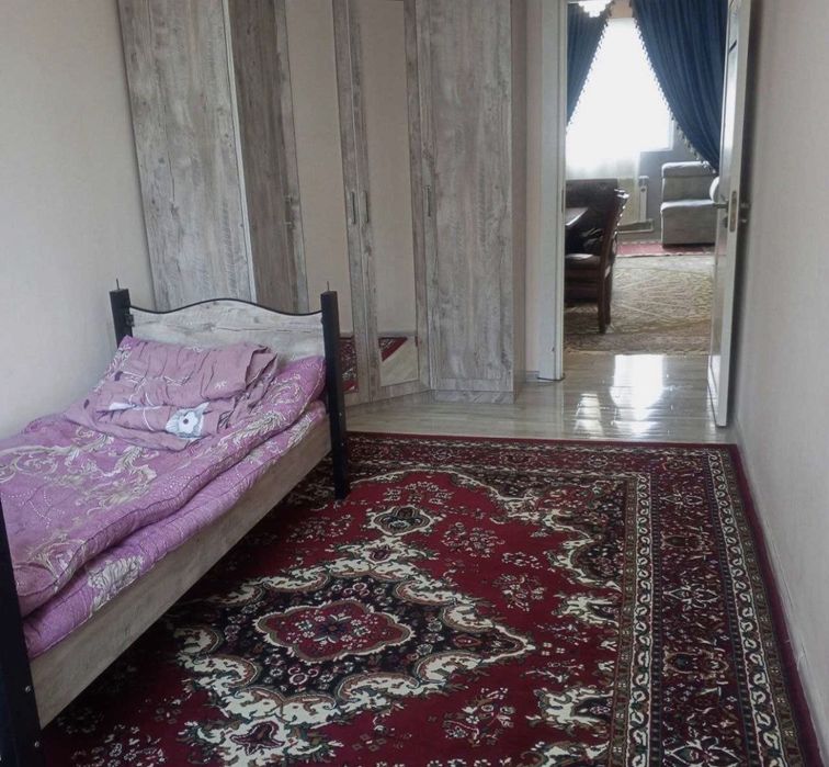 Метро Мирзо Улугбек 2х комнатная