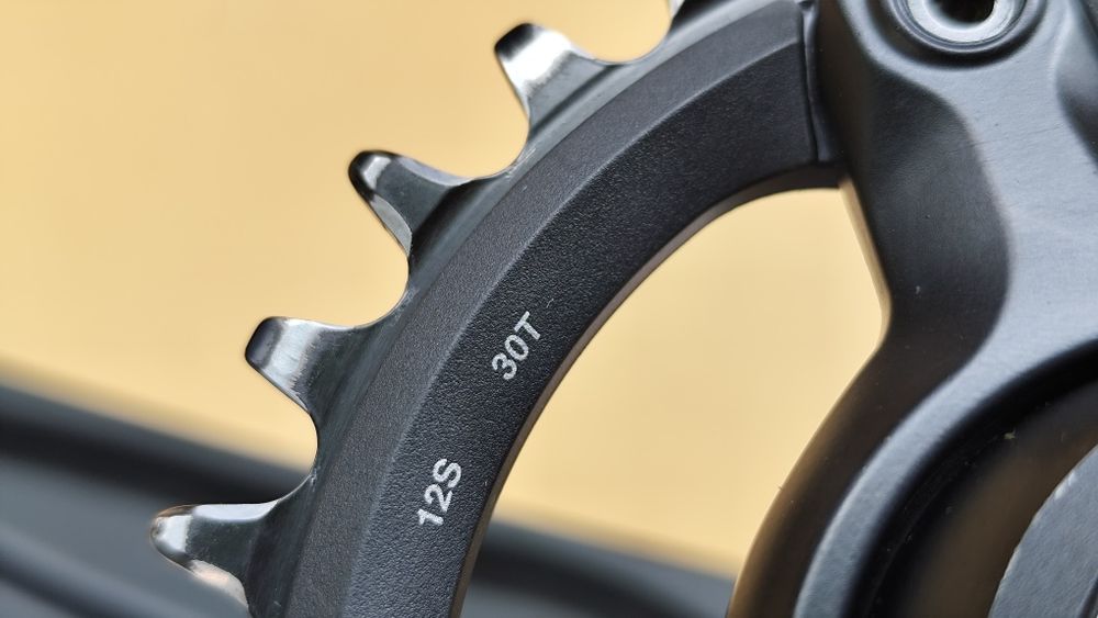 Angrenaj Shimano MT610 H.2 Foaie 30T - 12 Viteze