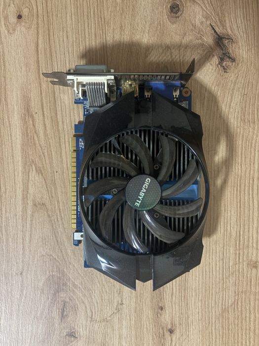 Видоекарта Gigabyte GTX 650 1gb