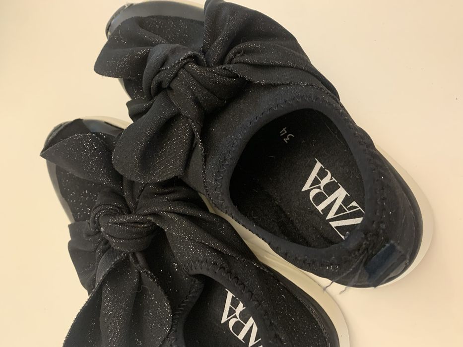 Adidasi Zara marimea 34