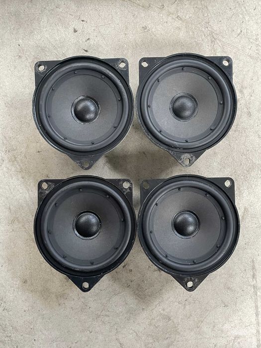 4 boxe usi Bmw cod 6950131
