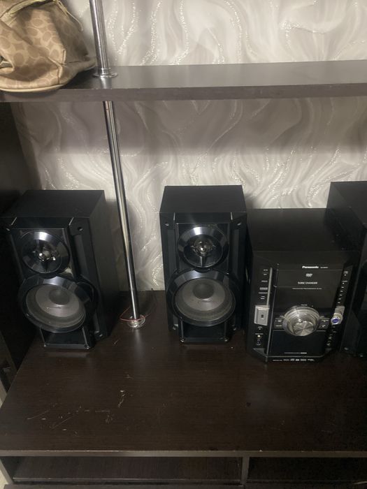 Продам музыкальный центр