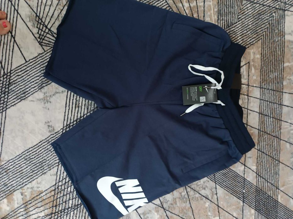 Панталон NIKE , цвят тъмносин, L размер