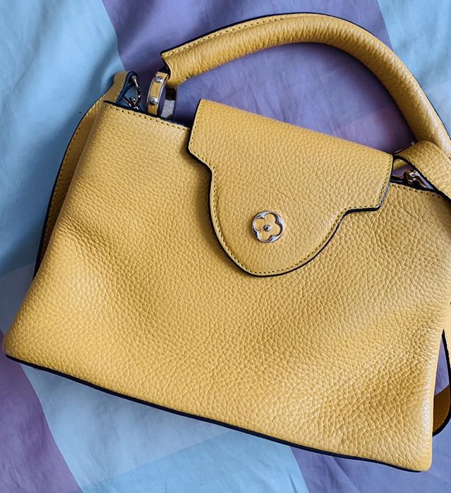 Кожаная сумка LV