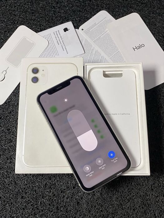 Продам Айфон 11 128gb 100%