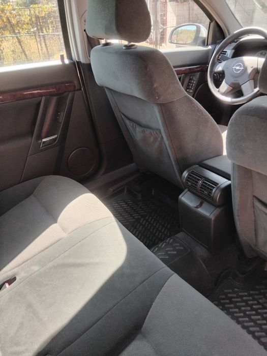 Vând Opel vectra C