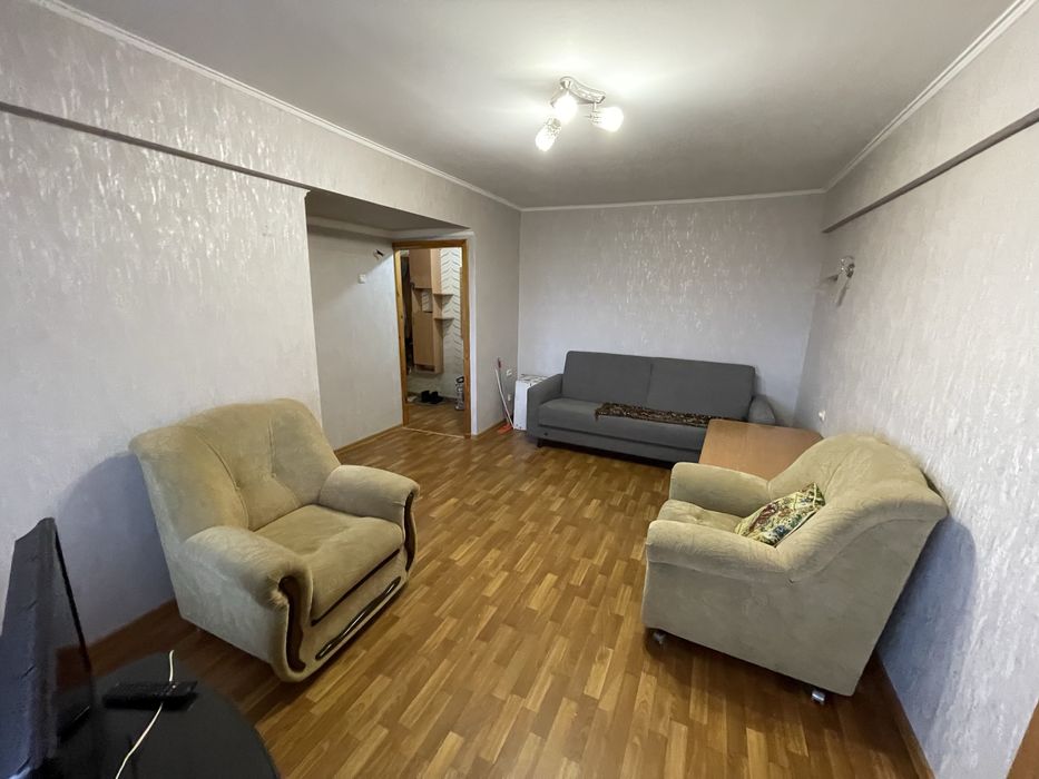 Продам 2шку на Мызы 25