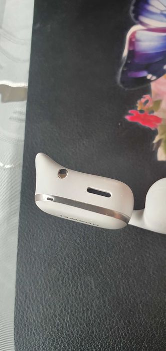 Безжична слушалкa HUAWEI FreeArc,сива само една!