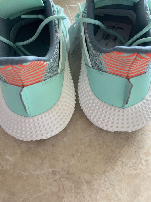 Маратонки подходящи за момиче