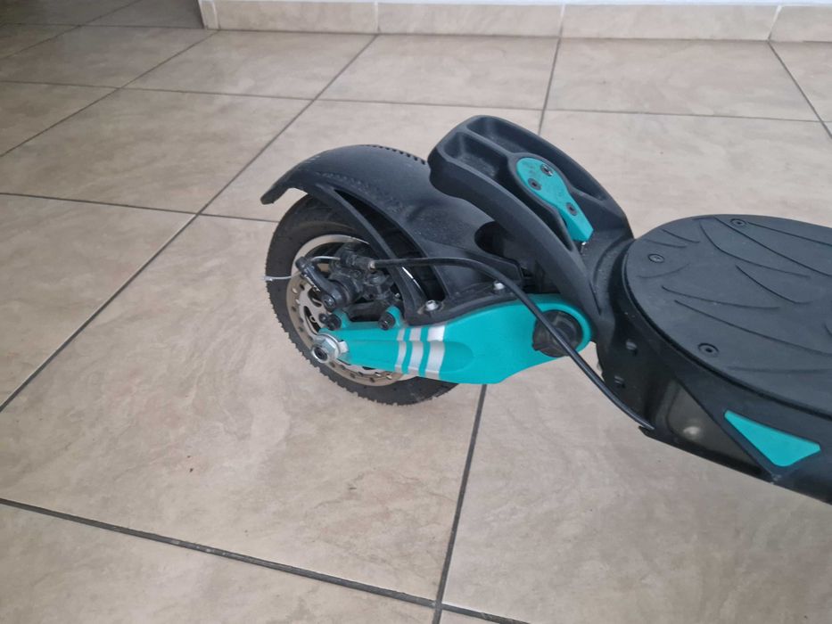 Trotineta Electrica Vsett 9+