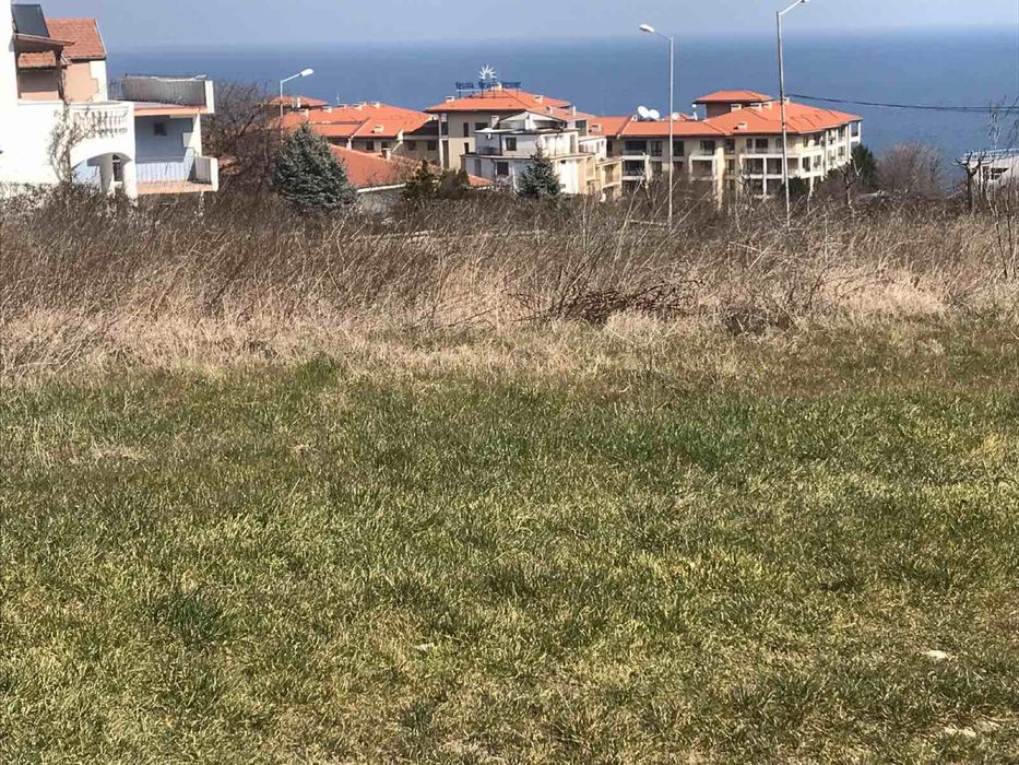 Продава се Парцел в Бяла - 1406 кв.м за 75 €/кв.м - Снимка #1