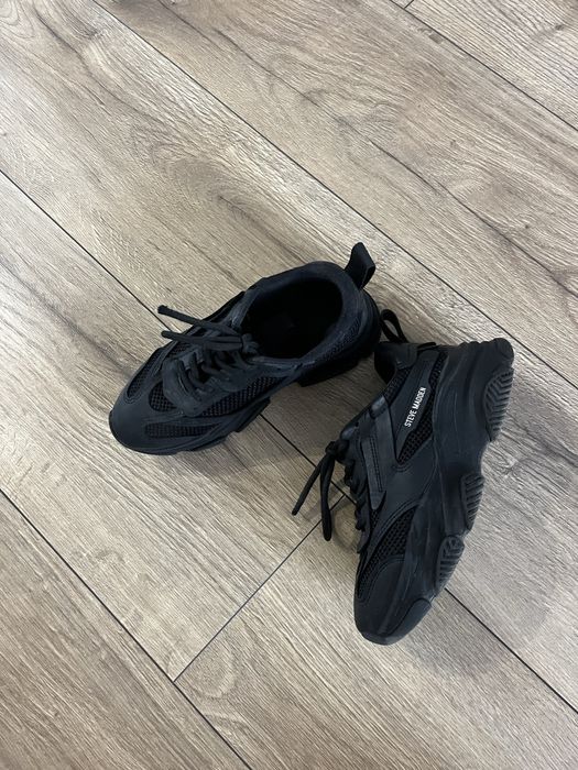 Детски сникърси Steve Maddan