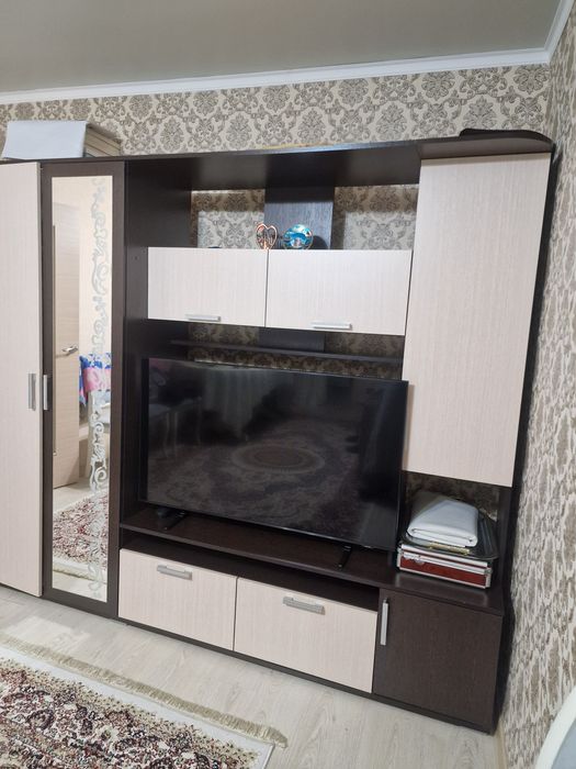 Шкаф для гостиной
