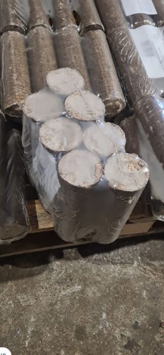 Brichete din rumegus pentru foc