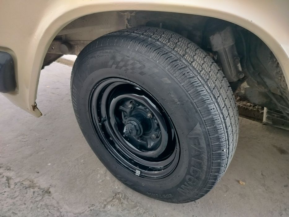 2,600$ СОТИЛАДИ  волга газ 31029