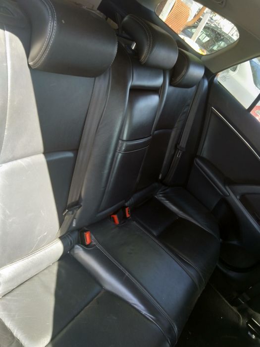 Тойота Авенсис Т27