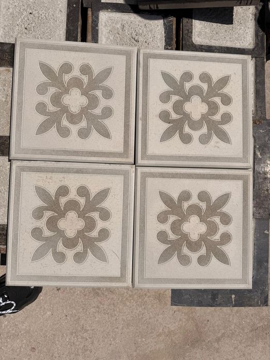 Pavaje si pavele decorative