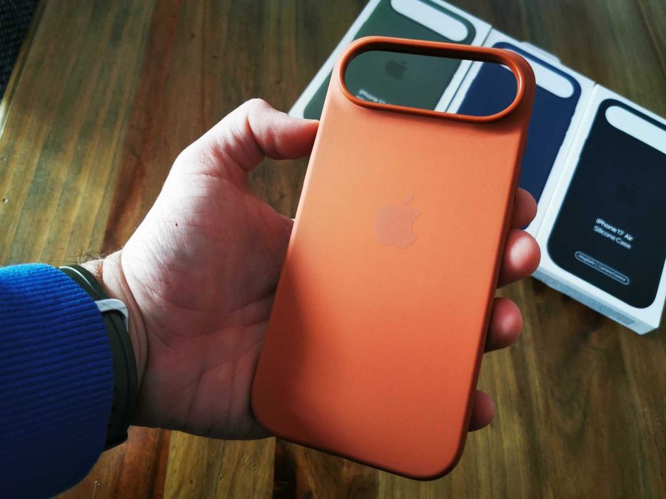 Husa protectie silicon cu cip si Magsafe pt Apple Iphone 17 Air